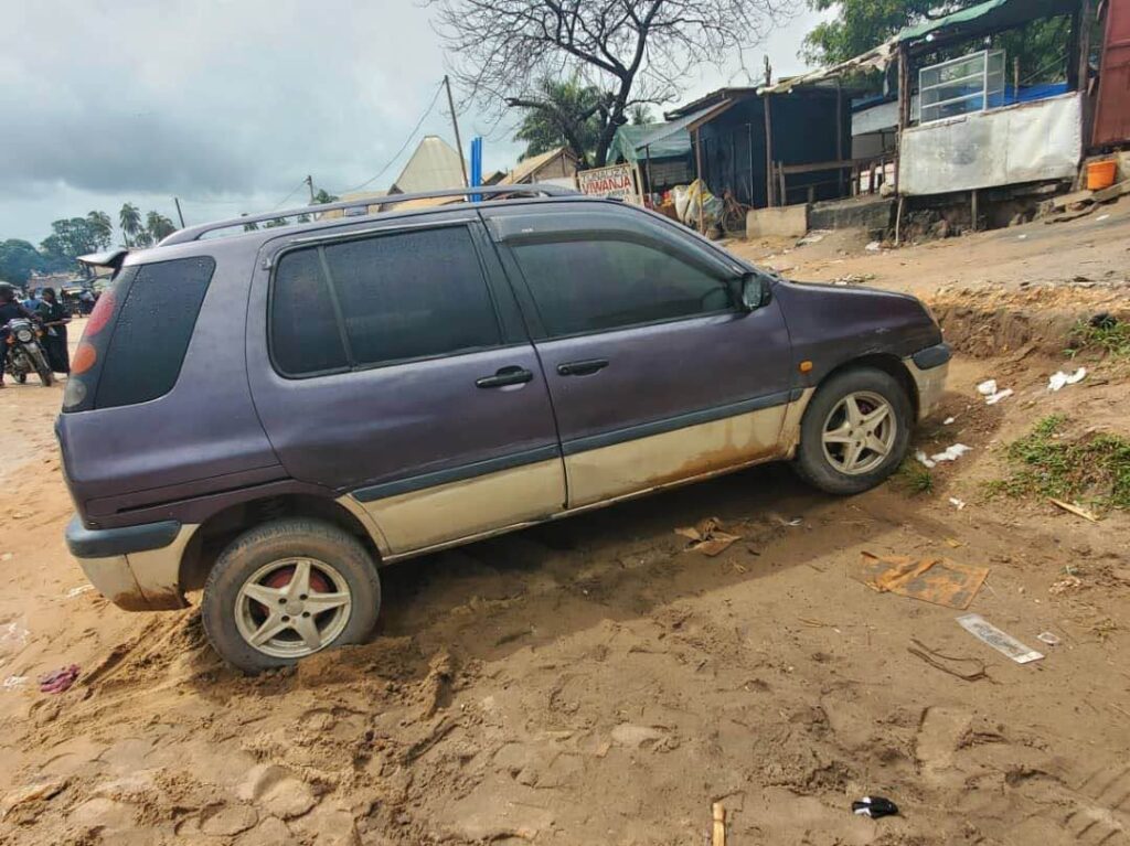 Toyota Raum 2000 for Sale in Dar es Salaam