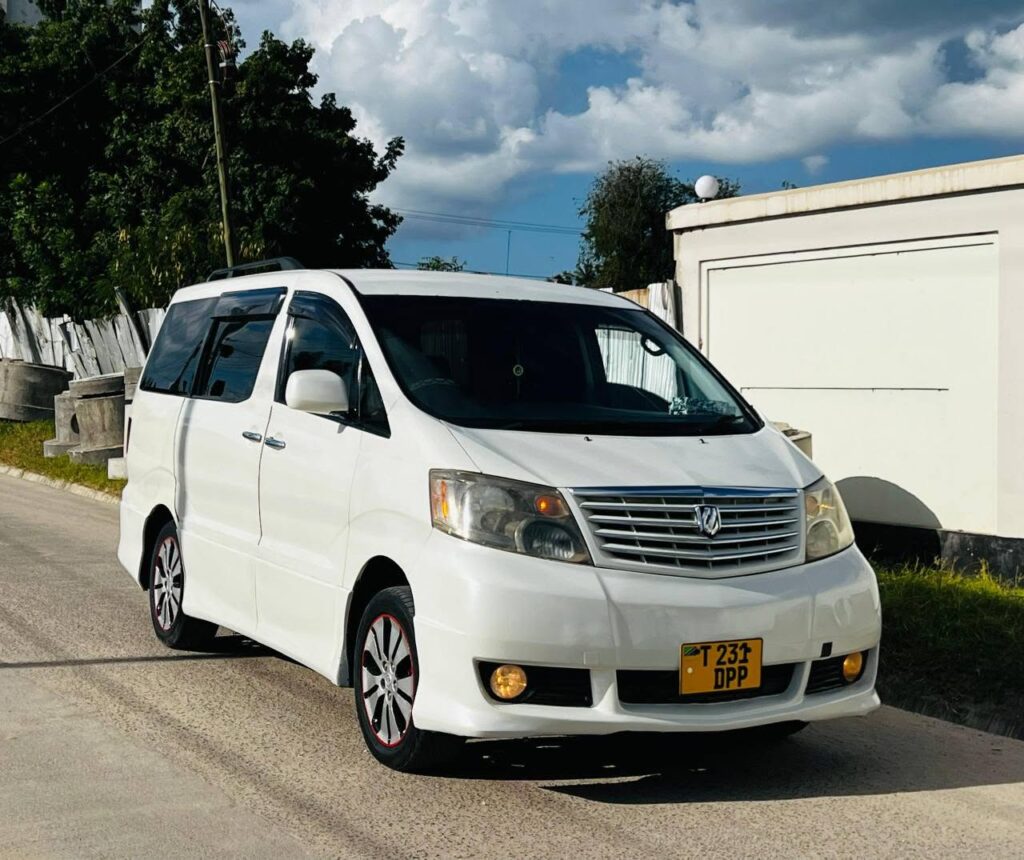 Bei ya Toyota Alphard 2005 Sokoni Dar es Salaam Tanzania