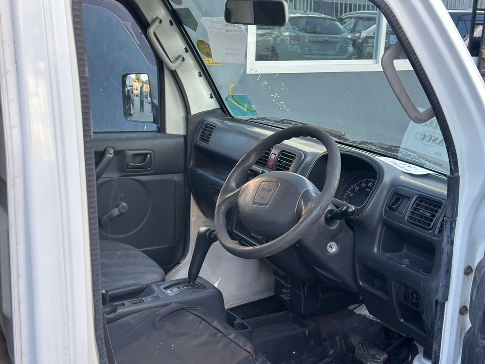 Bei ya Suzuki Carry 2006 Sokoni Dar es Salaam Tanzania
