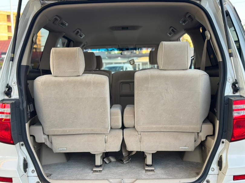 Toyota Alphard 2007 for Sale in Dar es Salaam