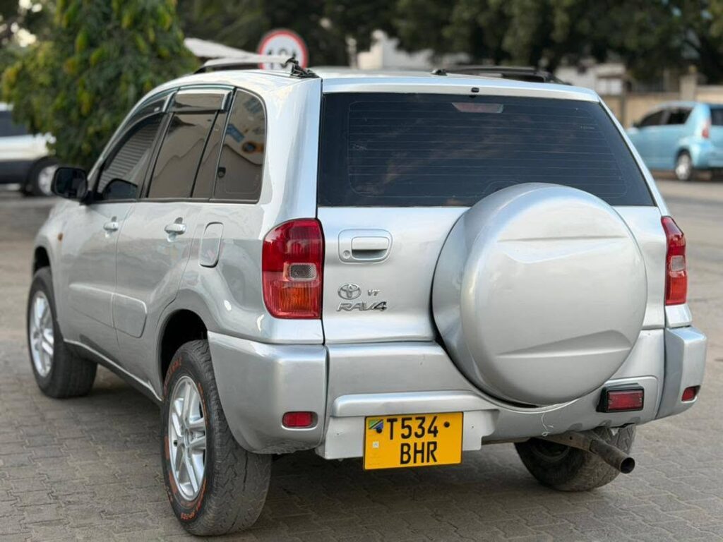 Toyota Rav4 2003 for Sale in Dar es Salaam