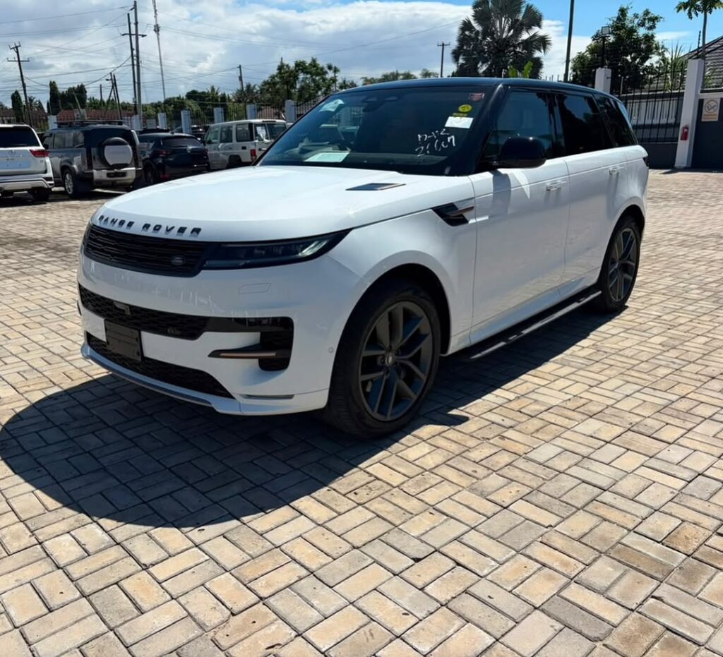 Bei ya Land Rover Range Rover Sport 2023 Sokoni Dar es Salaam Tanzania