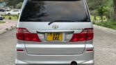 Toyota Alphard bei poa sokoni Tanzania