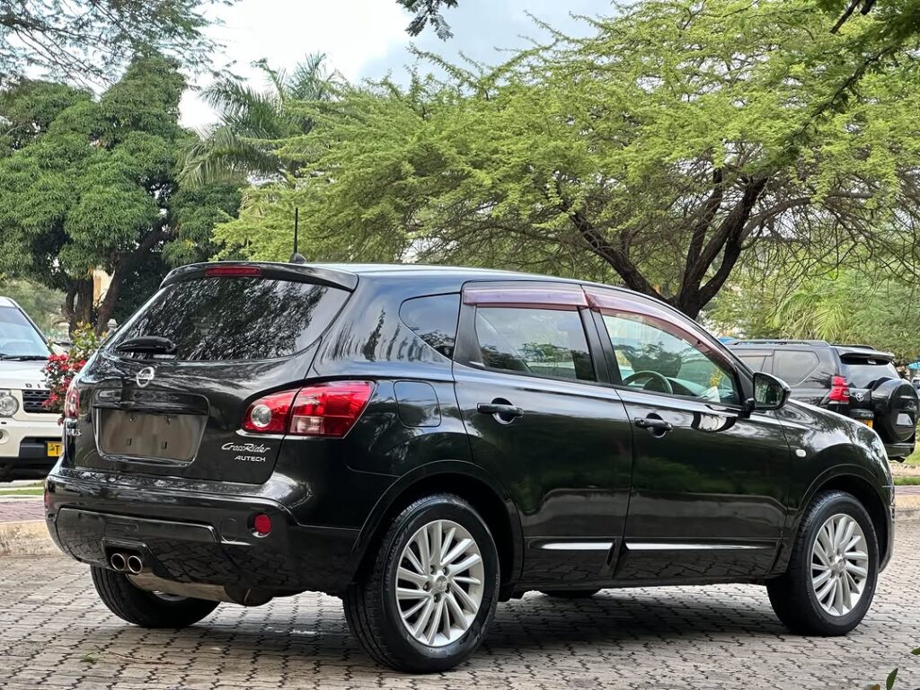 Nissan Dualis 2009 Inauzwa Dar es Salaam Tanzania