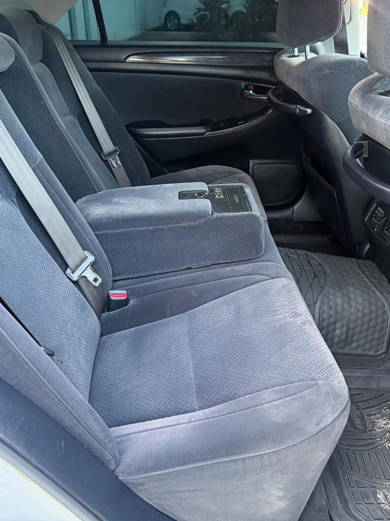 Magari Used Toyota Crown 2006 Dar es Salaam Tanzania