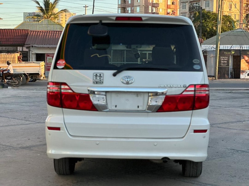 Price Toyota Alphard 2007 for Sale in Dar es Salaam