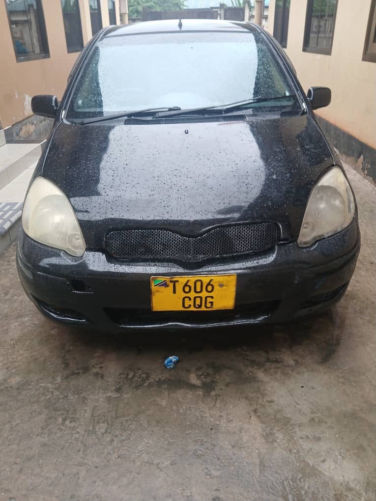 Price Toyota Vitz 2003 for Sale in Dar es Salaam