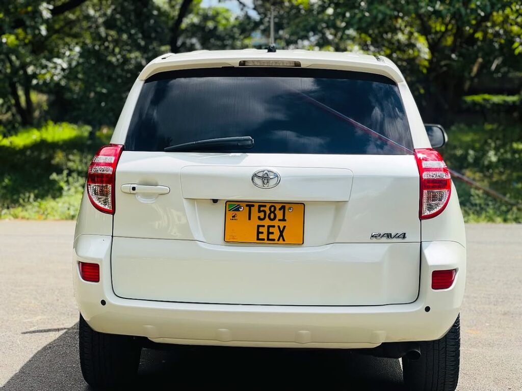 Magari Used Toyota Rav4 2010 Arusha Tanzania