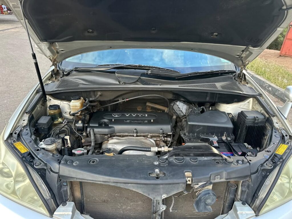 Toyota Harrier 2008 Inauzwa Mwanza Tanzania