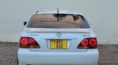 Toyota Crown bei poa sokoni Dar es Salaam Tanzania