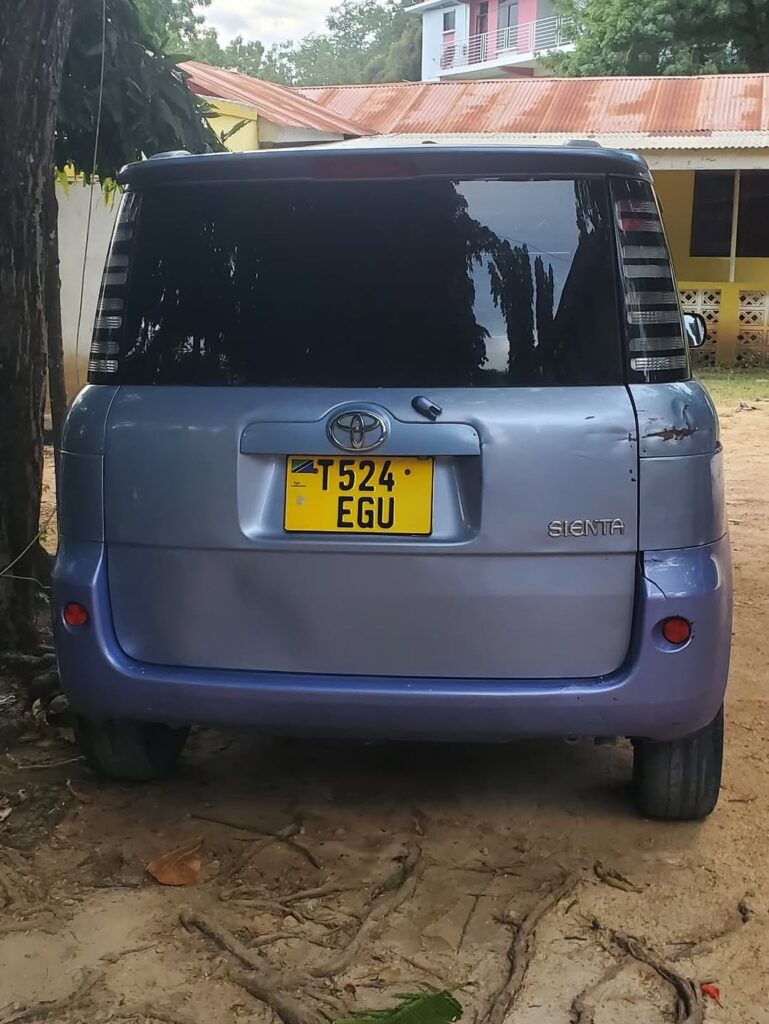 Buy Toyota Sienta 2008 for Sale in Dar es Salaam
