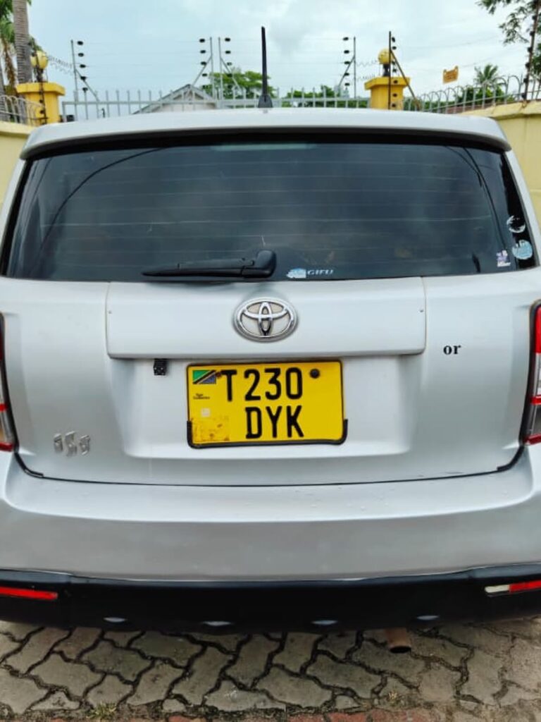 Bei ya Toyota IST 2009 Sokoni Dar es Salaam Tanzania