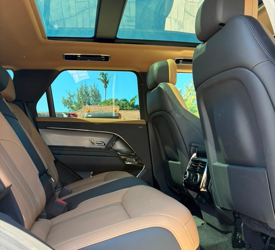 Land Rover Range Rover Sport 2023 Inauzwa Dar es Salaam Tanzania