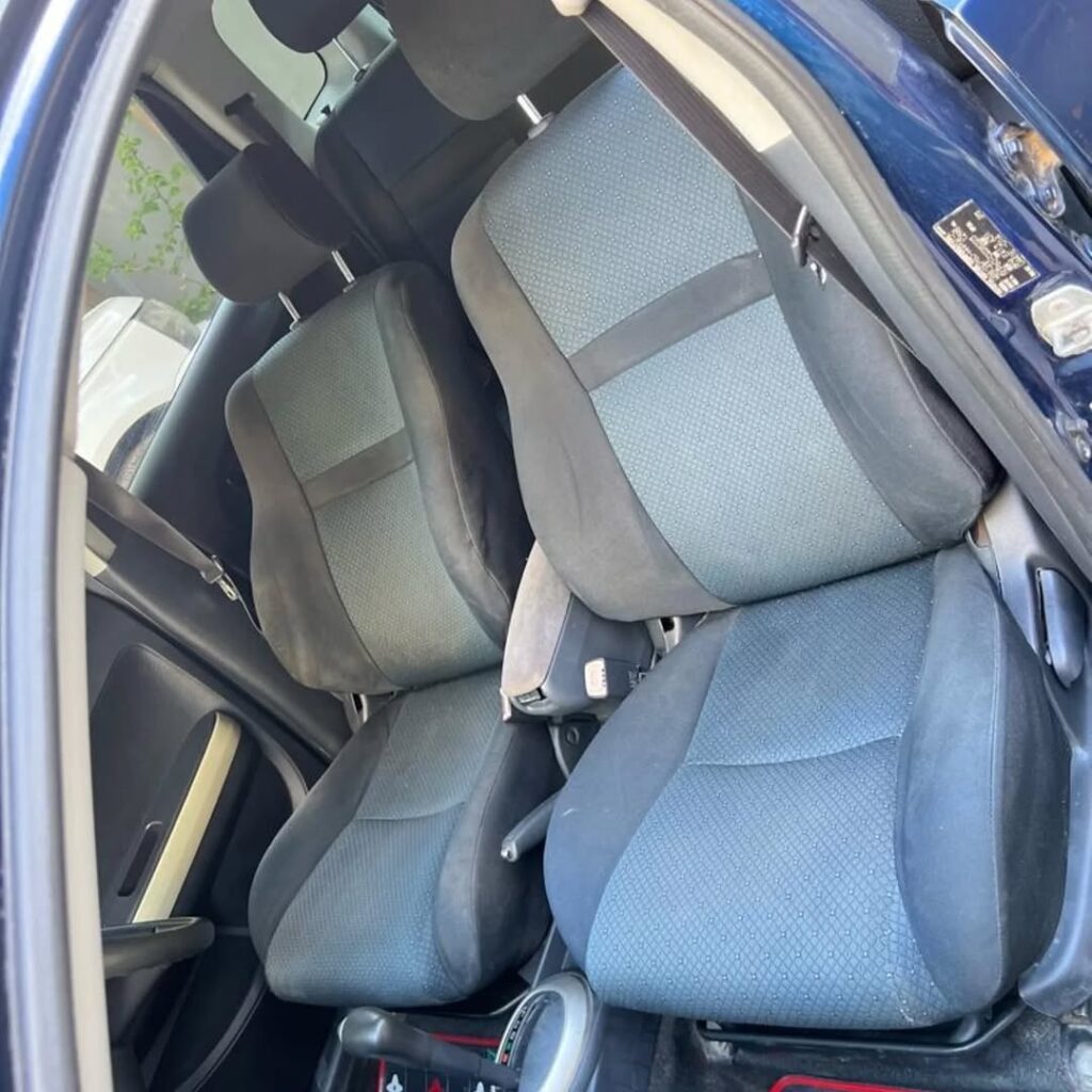 Magari Used Toyota IST 2005 Dar es Salaam Tanzania