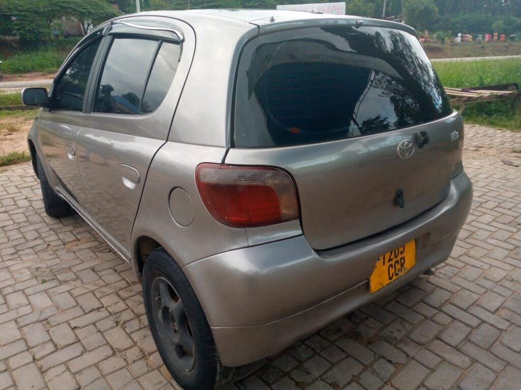 Toyota Vitz 2003 for Sale in Dar es Salaam