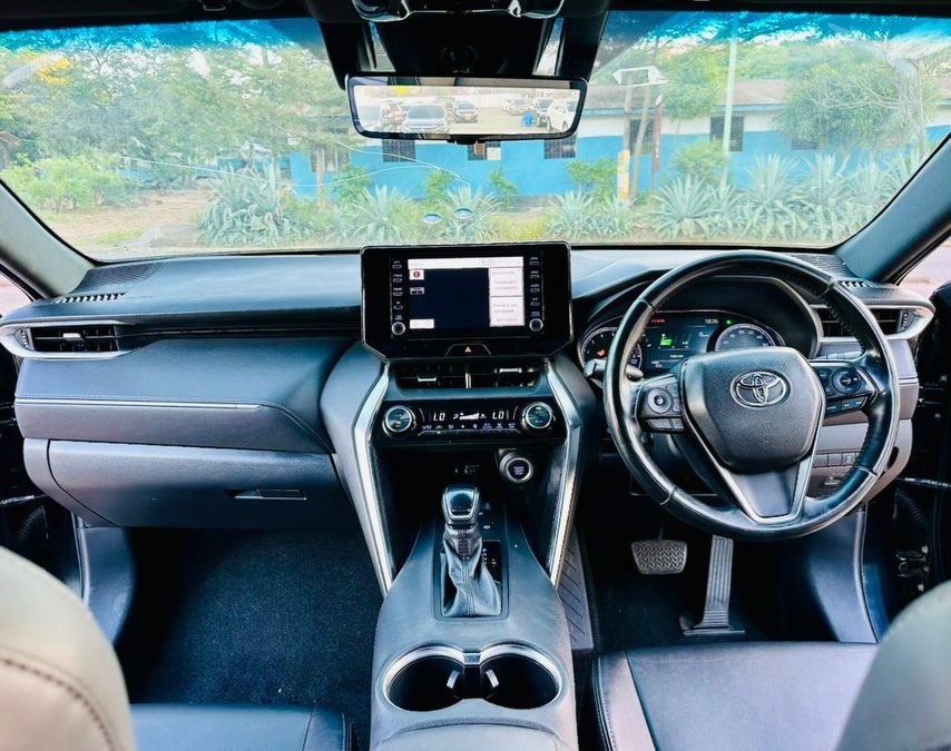 Price Toyota Harrier 2020 for Sale in Mwanza
