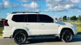 Magari Sokoni Toyota Land Cruiser Prado ya Bei Poa 2007