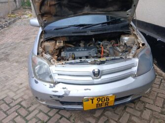 Bei Ya Toyota IST 2004 Sokoni Dar es Salaam Tanzania