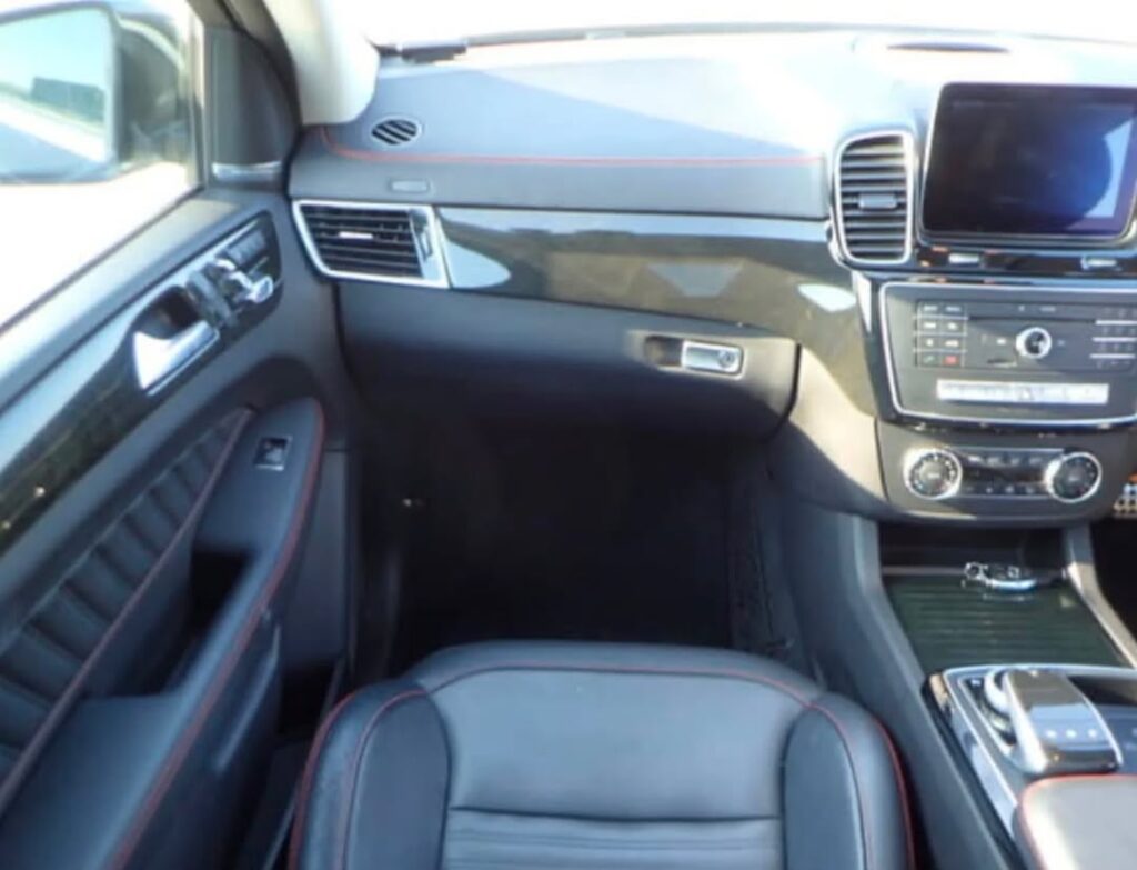 Benz GLE Coupe 2017 Inauzwa Dar es Salaam Tanzania