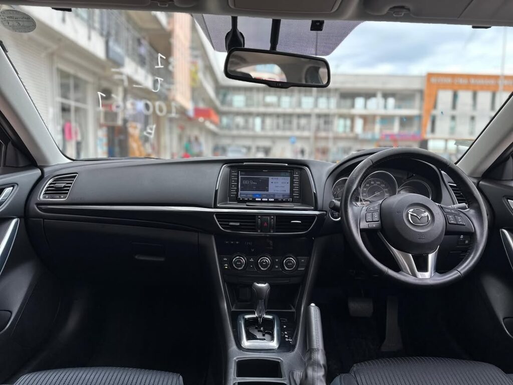 Mazda Atenza bei poa sokoni Dar es Salaam Tanzania