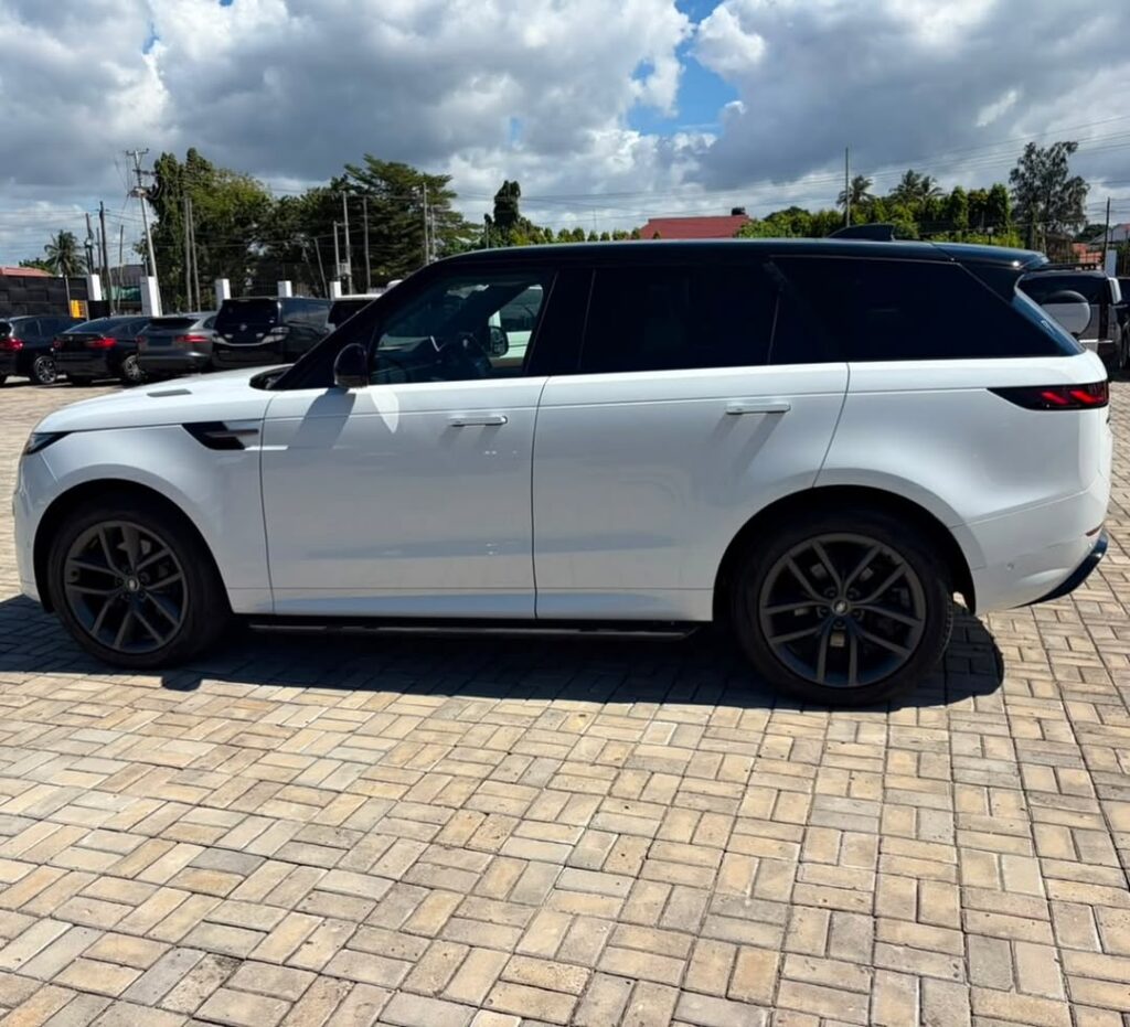 Magari Used Land Rover Range Rover Sport 2023 Dar es Salaam Tanzania