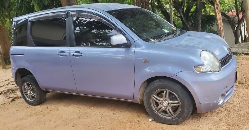 Price Of Toyota Sienta 2008 for Sale in Tanzania