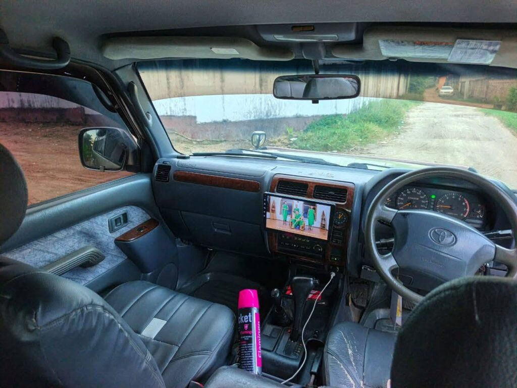 Magari Used Toyota Land Cruiser Prado 2000 Dar es Salaam Tanzania