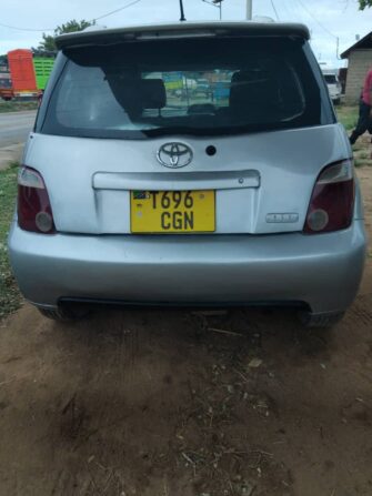 Bei Ya Toyota IST 2005 Sokoni Dar es Salaam Tanzania