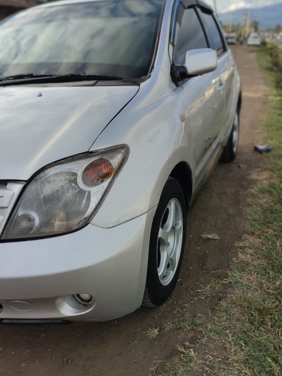 Toyota IST 2005 for Sale in Dar es Salaam
