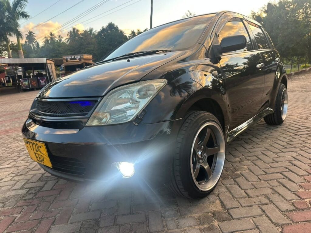 Buy Toyota IST 2005 for Sale in Dar es Salaam