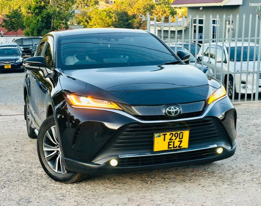 Toyota Harrier 2020 for Sale in Mwanza