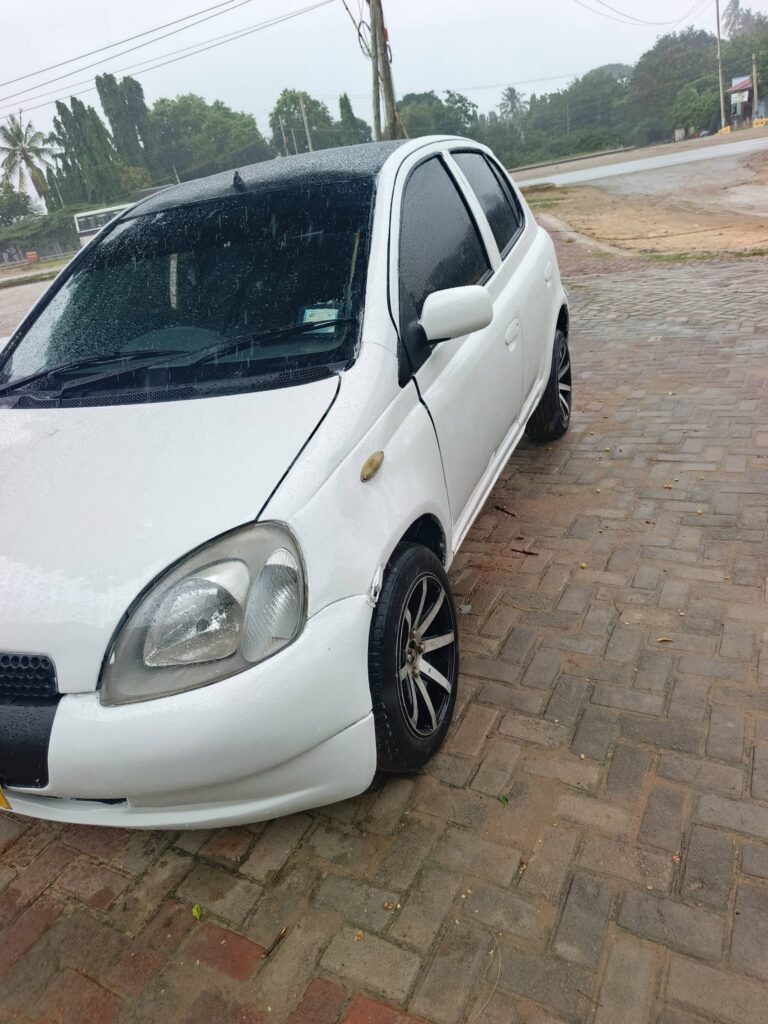 Magari Used Toyota Vitz 2003 Dar es Salaam Tanzania