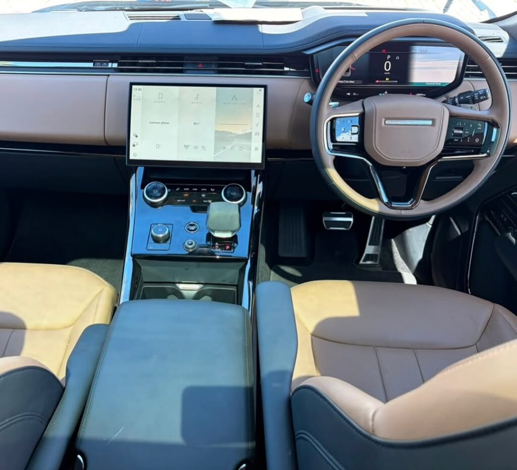 Magari Range Rover Sport 2023 lipo Dar es Salaam