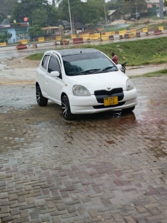 Bei Ya Toyota Vitz 2003 Sokoni Dar es Salaam Tanzania