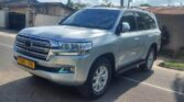 Used Toyota Land Cruiser V8 2018 for Sale in Dar es Salaam