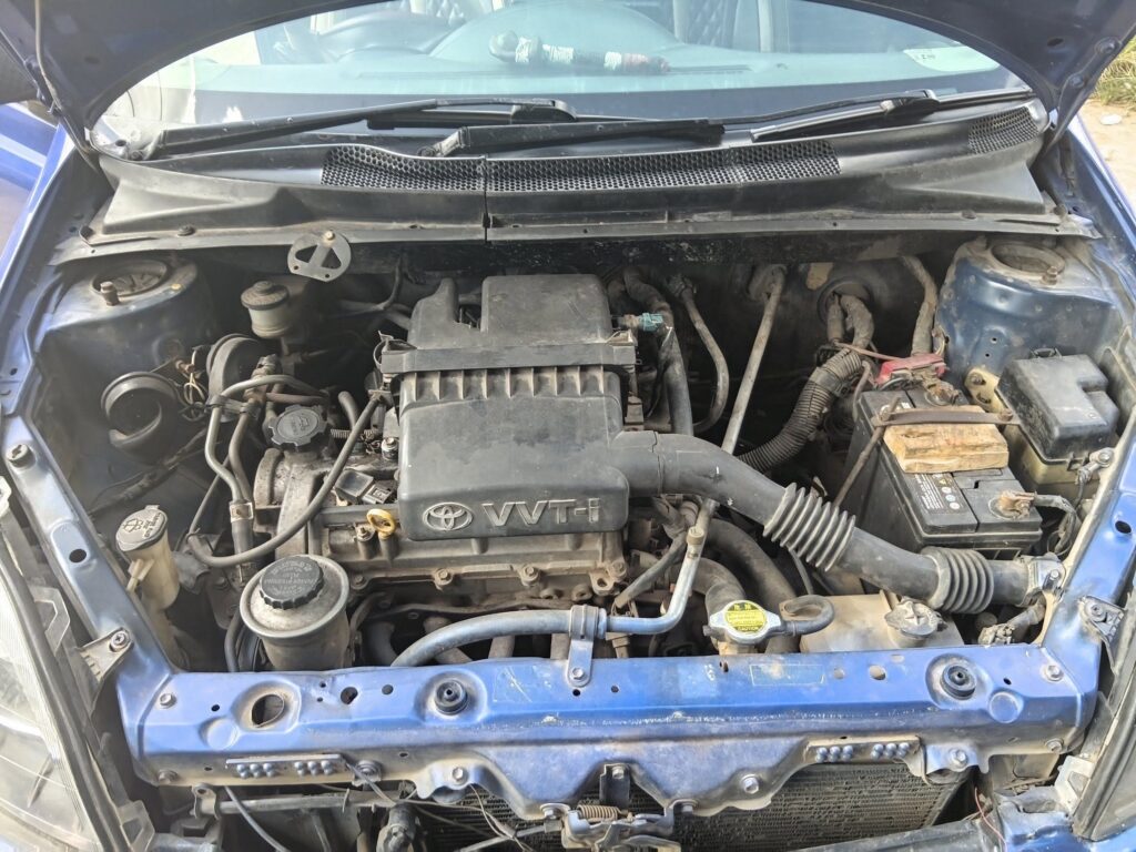 Magari Sokoni Toyota Vitz ya Bei Poa 2003