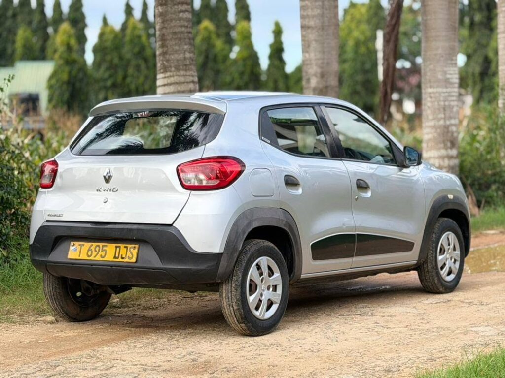 Renault Kwid bei poa sokoni Dar es Salaam Tanzania
