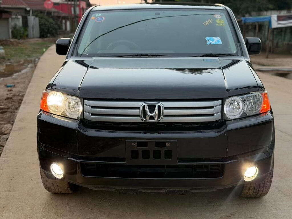 Magari Sokoni Honda Crossroad ya Bei Poa 2007