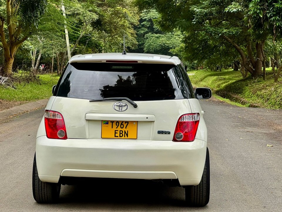 For Sale Toyota IST 2006 in Arusha