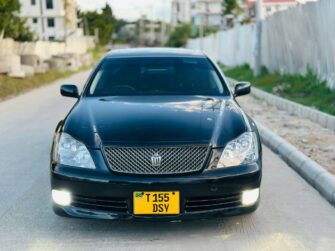 Price of Used Toyota Crown 2005 for Sale in Dar es Salaam Tanzania