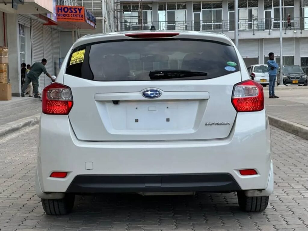 Bei ya Subaru Impreza 2015 Sokoni Dar es Salaam Tanzania