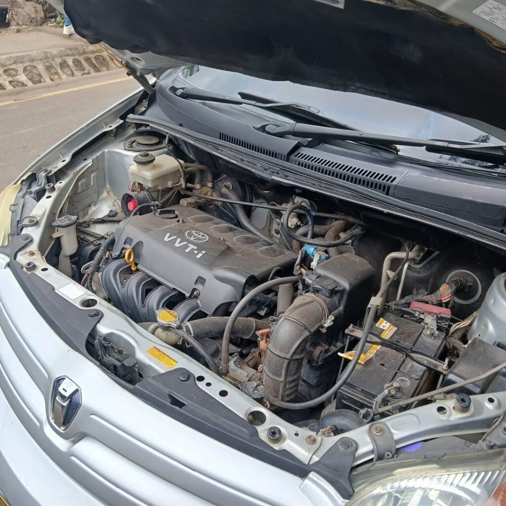 Magari Used Toyota IST 2005 Arusha Tanzania