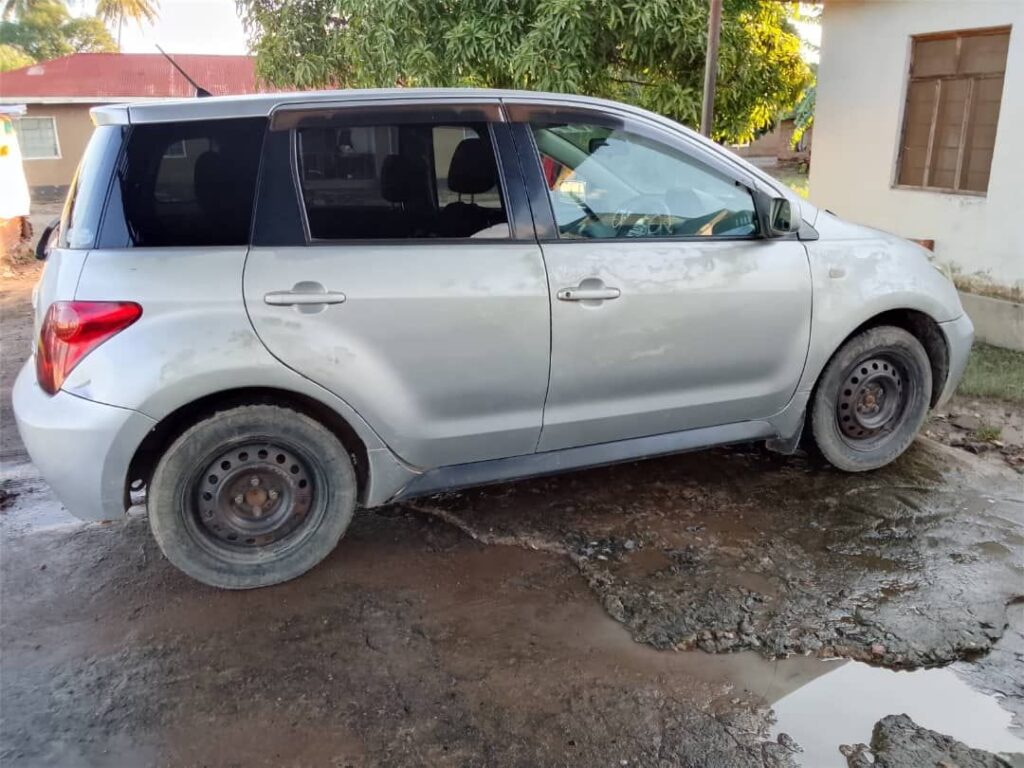 Buy Toyota IST 2004 for Sale in Dar es Salaam