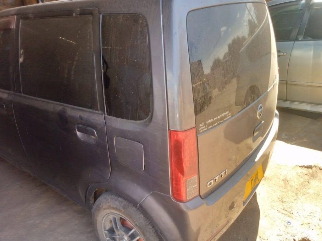 Magari Used Nissan Otti 2008 Mbeya Tanzania