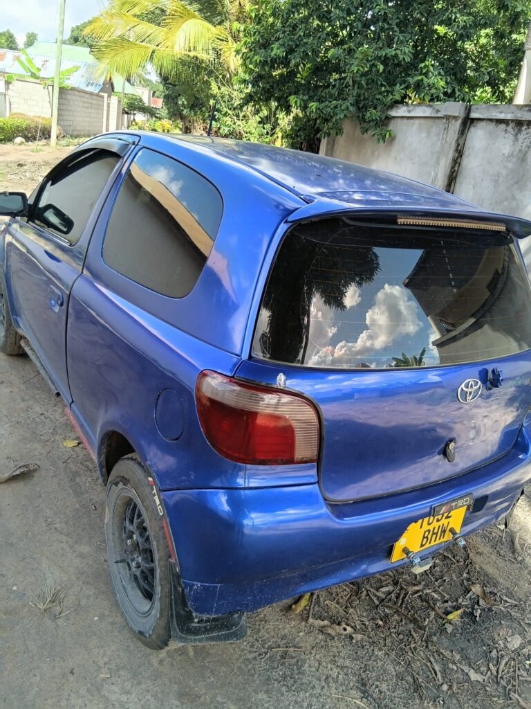 Magari Used Toyota Vitz 2003 Dar es Salaam Tanzania