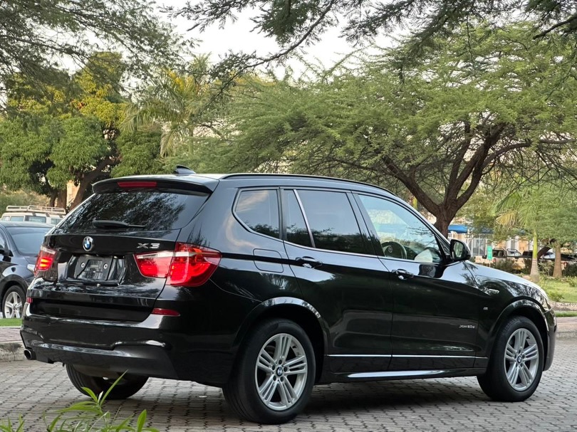 Magari X3 2015 lipo Dar es Salaam