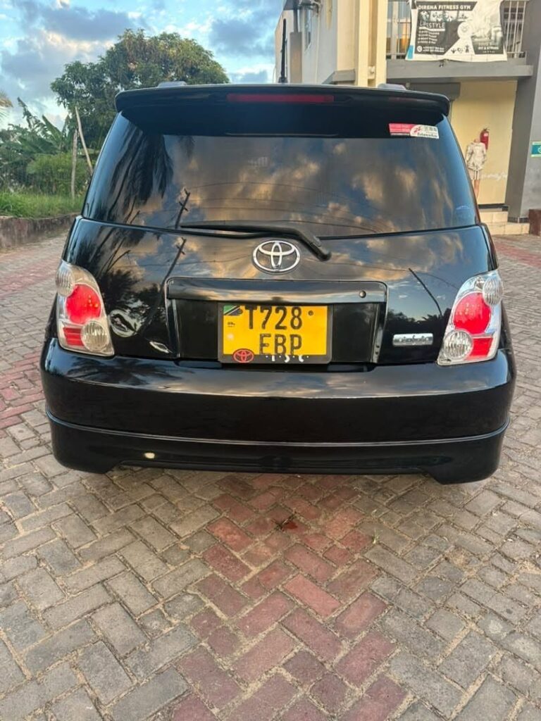 Price Of Toyota IST 2005 for Sale in Tanzania