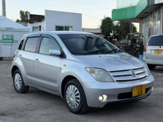 Price of Used Toyota IST 2005 for Sale in Dar es Salaam Tanzania