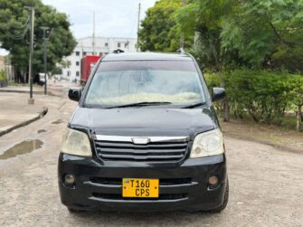 Bei Ya Toyota Noah 2004 Sokoni Dar es Salaam Tanzania