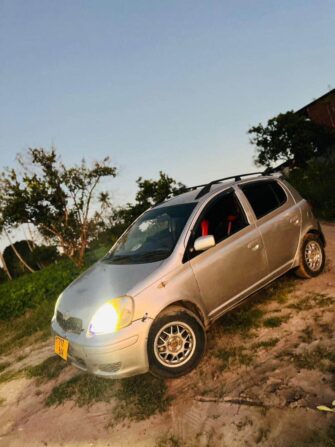 Bei Ya Toyota Vitz 2003 Sokoni Dar es Salaam Tanzania